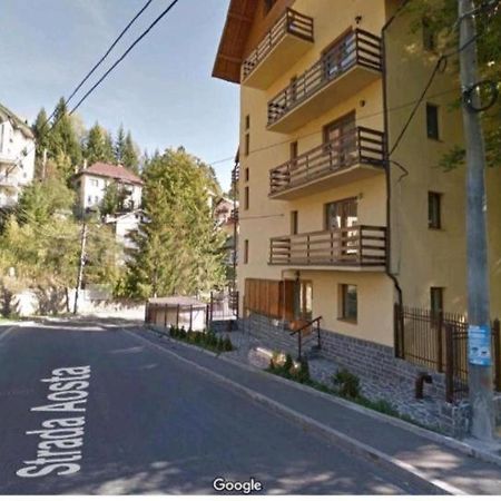 Apartament Apartament Aosta Central Sinaia Zewnętrze zdjęcie